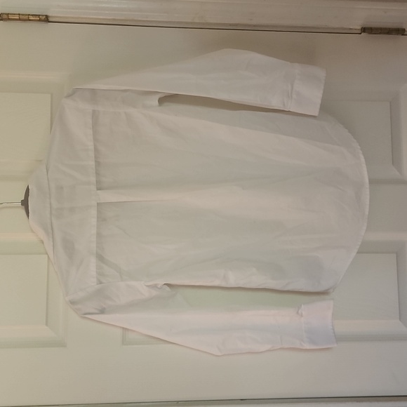NWOT IZOD boys white button down shirt - Picture 2 of 2
